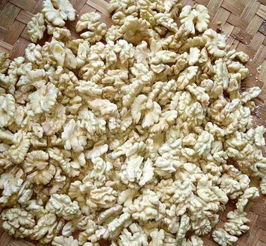 原味大核桃仁 品质与价格的完美平衡，散装批发的休闲首选
